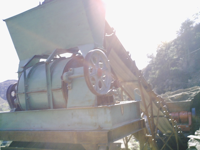 超細(xì)細(xì)碎機(jī)